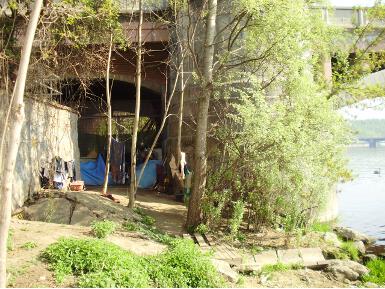 52,70 LB - sdlo bezdomovce pod Mnesovm mostem